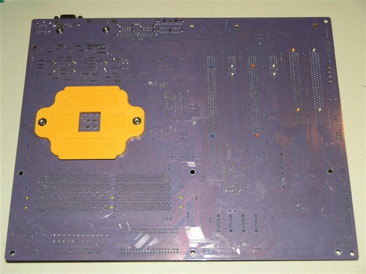 CrossFire Xpress 1600 Motherboards: DFI, Asus, ECS