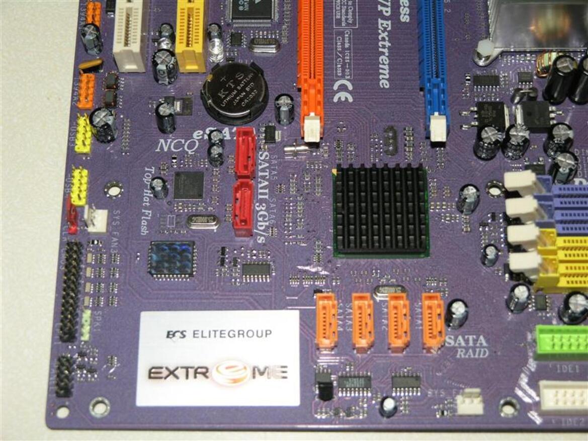 CrossFire Xpress 1600 Motherboards: DFI, Asus, ECS