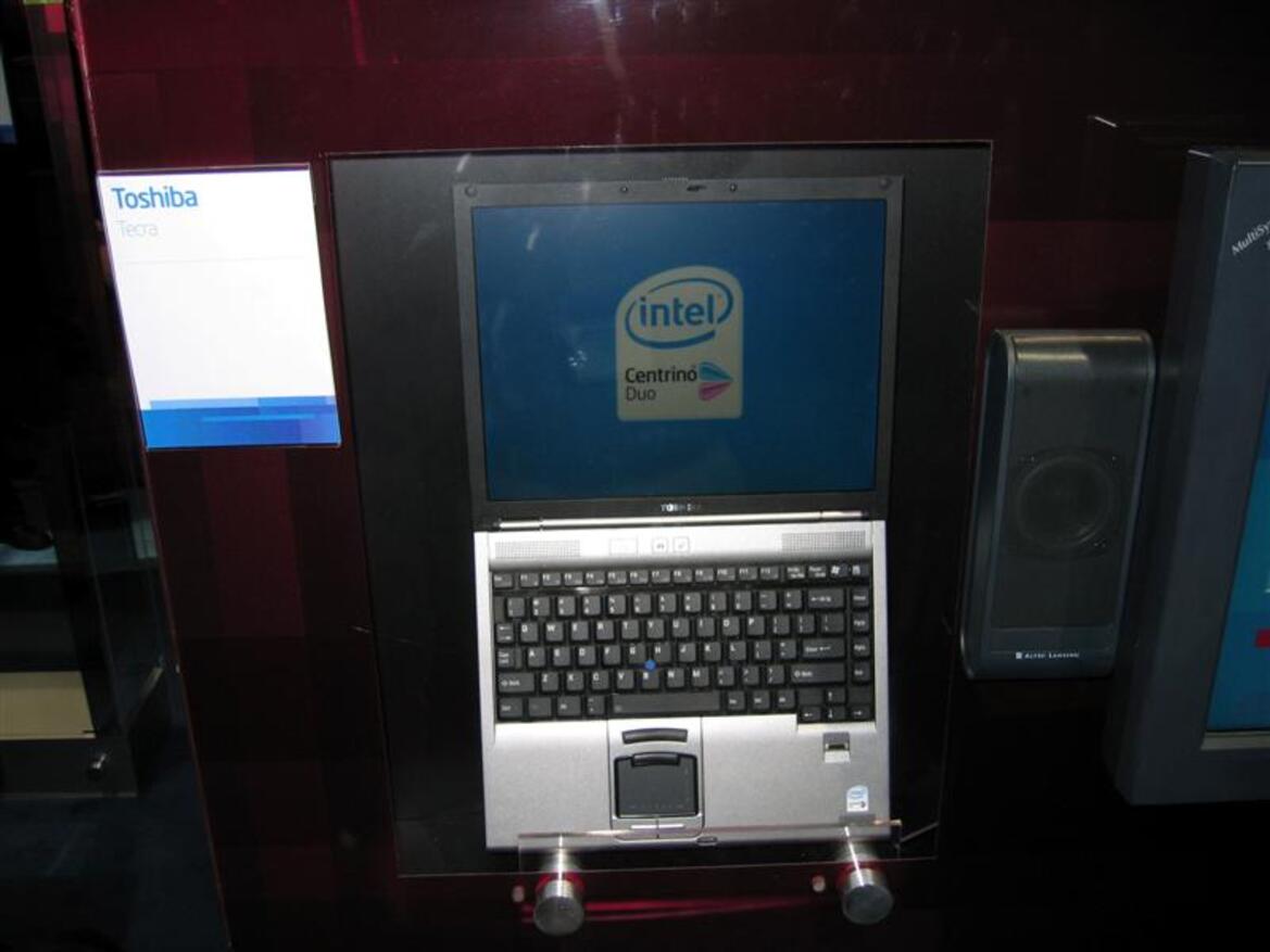 CES 2006 Photo-Report