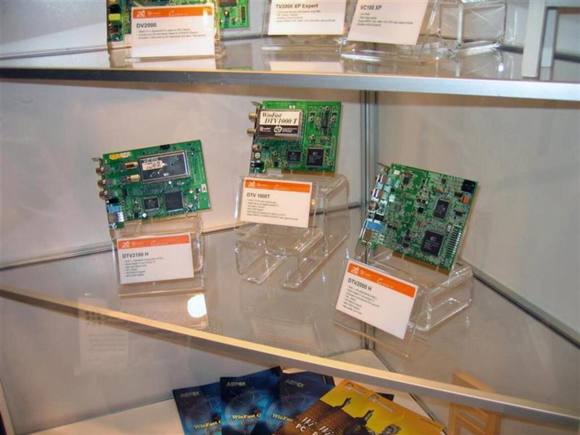 CES 2006 Photo-Report