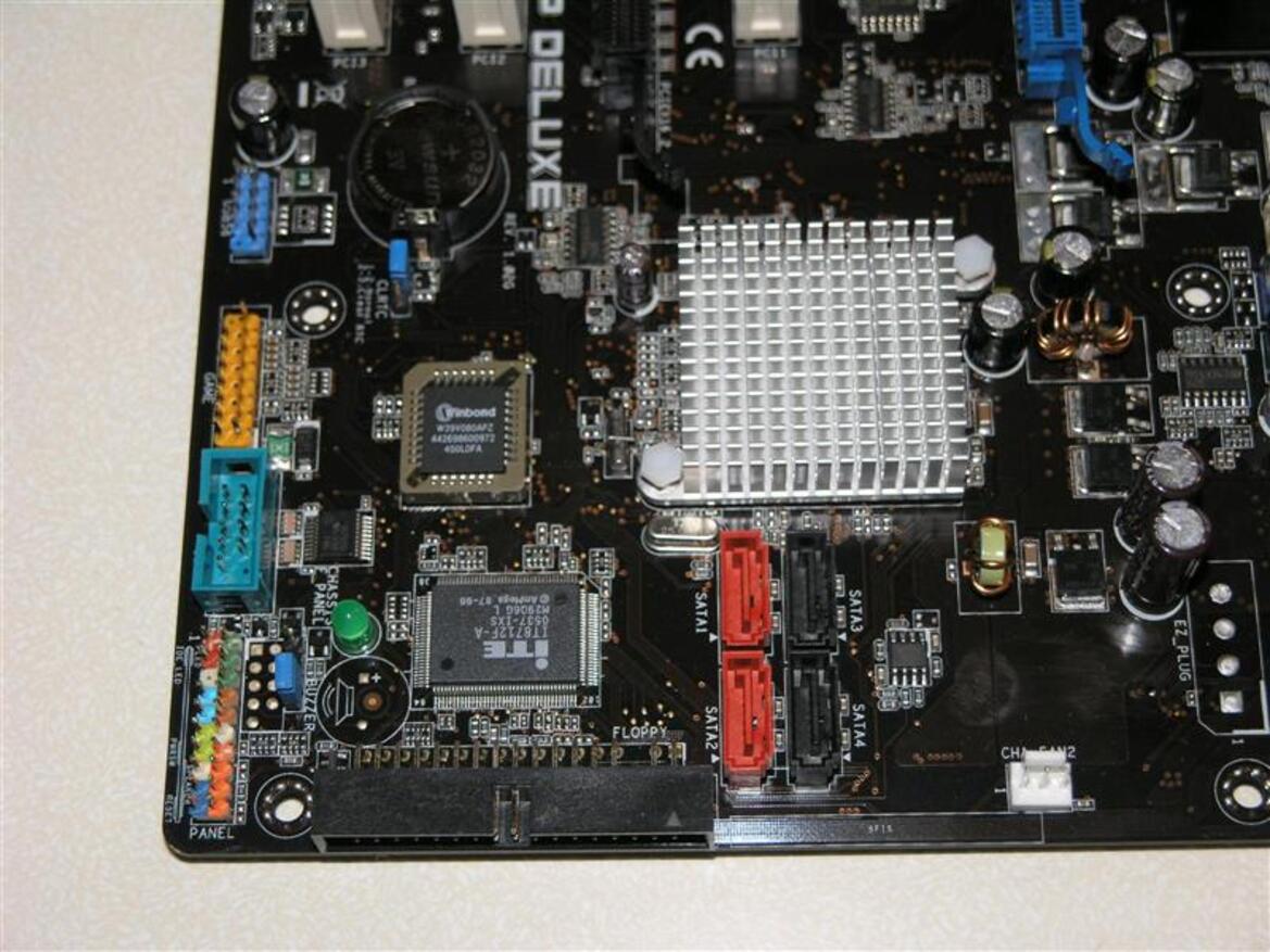 Asus A8R32-MVP Deluxe: ATI CrossFire Xpress 3200 Chipset Launched