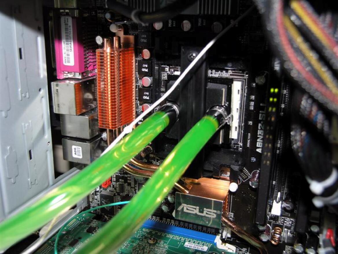 Corsair Nautilus 500: Water Cooling Goes Mainstream