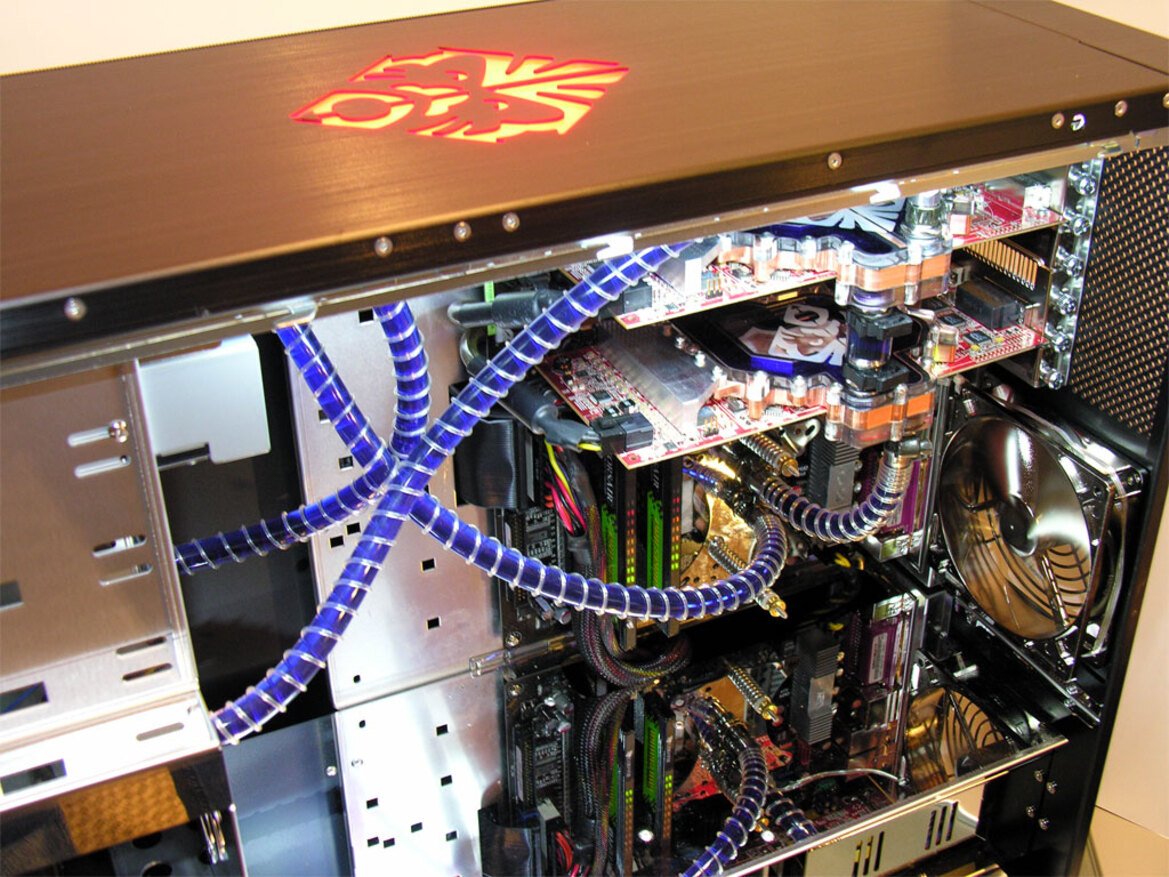 Voodoo PC OMEN a121x CrossFire Extreme Gamer PC
