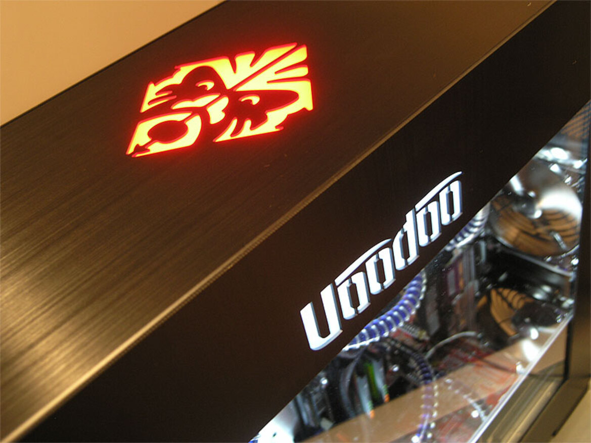 Voodoo PC OMEN a121x CrossFire Extreme Gamer PC