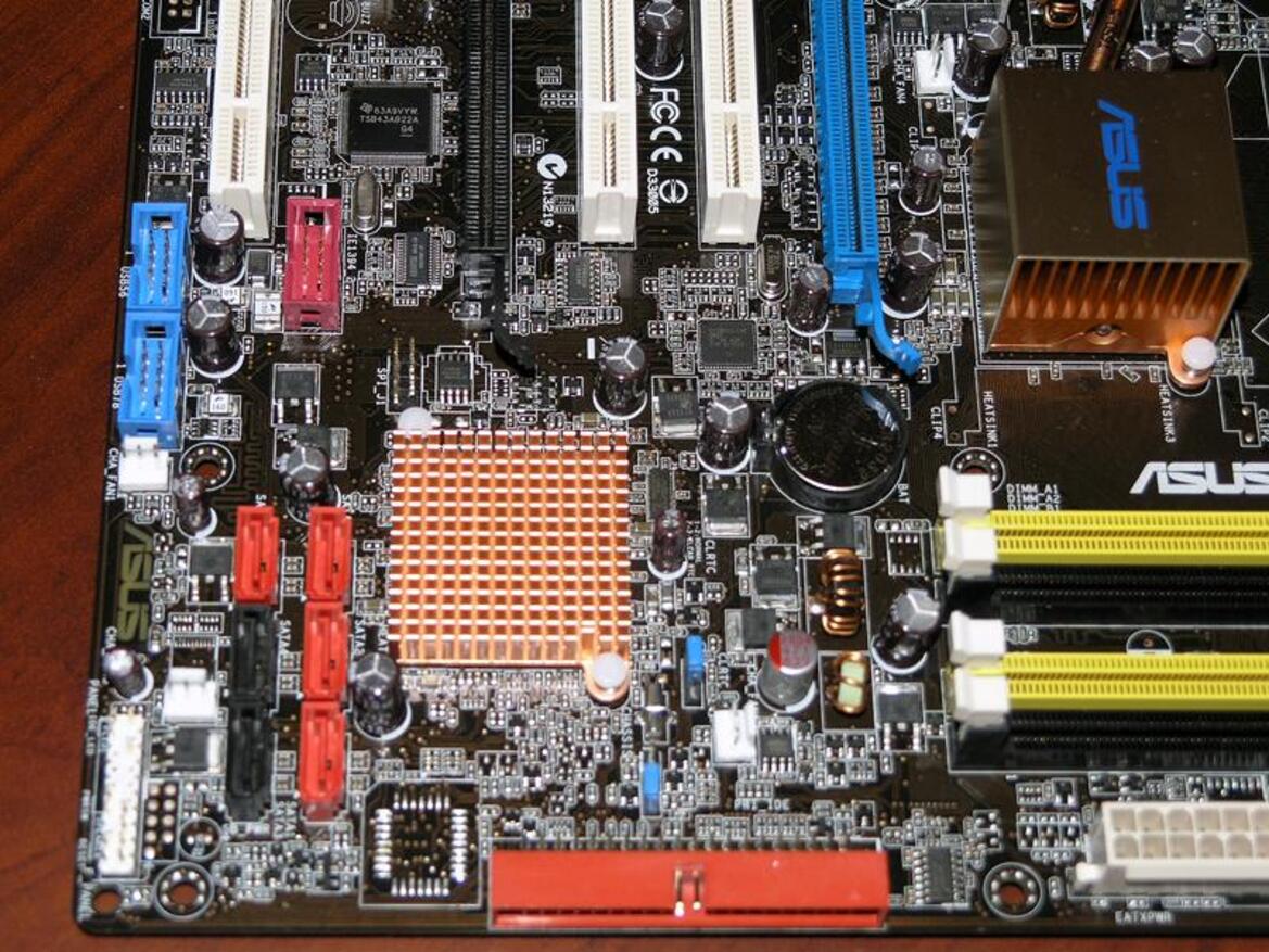 Intel Core 2 Duo & Core 2 Extreme Processors, Chipsets And Performance Analysis