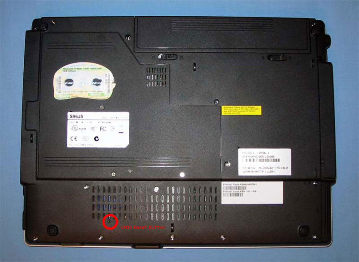 Centrino Duo Whitebook: A Do-It-Yourself Laptop