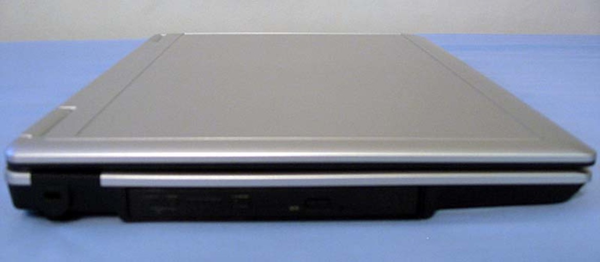 Centrino Duo Whitebook: A Do-It-Yourself Laptop