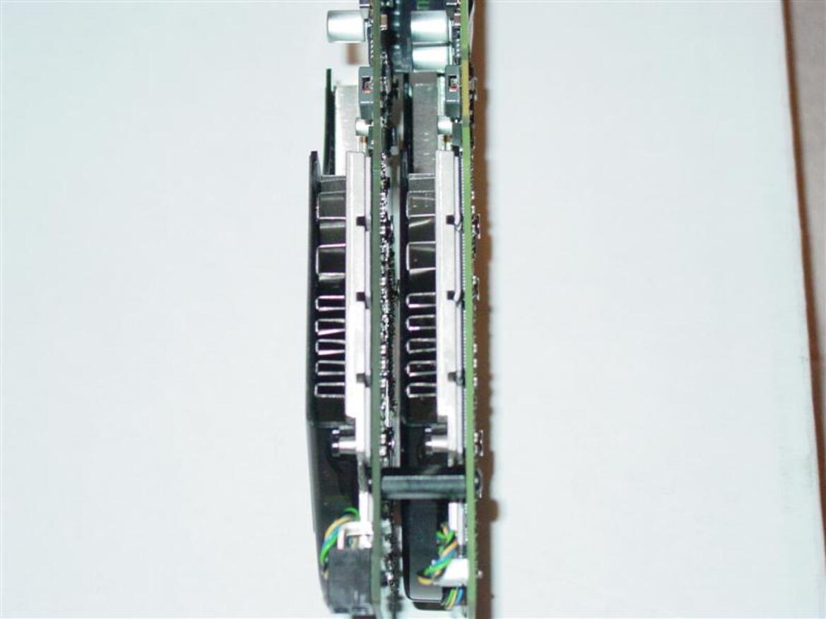 EVGA e-GeForce 7950 GX2