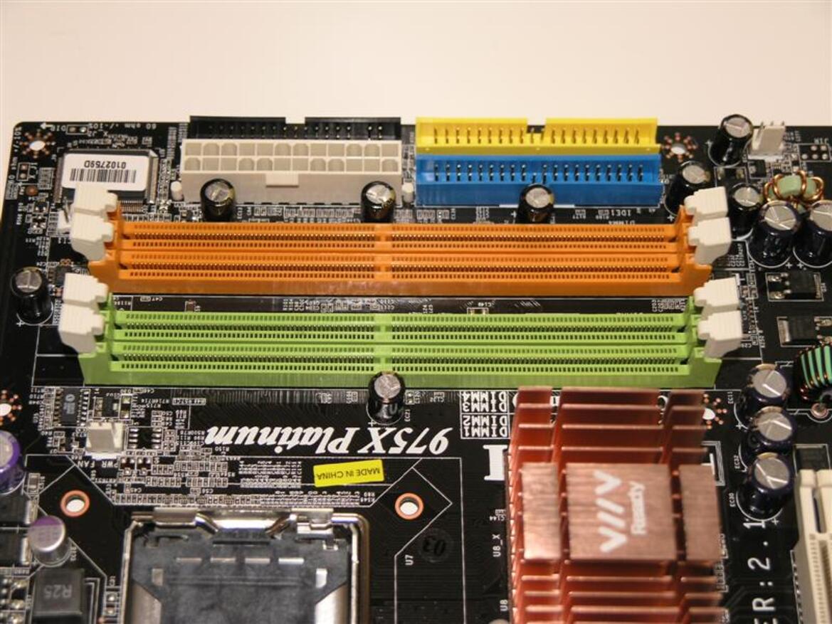975X Express Motherboard Round-Up: Foxconn, Abit, and MSI