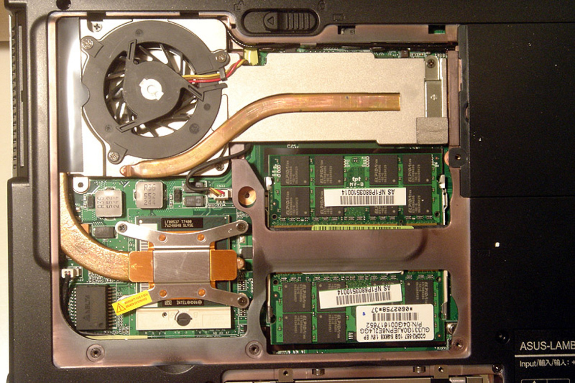 ASUS Lamborghini VX1 Notebook