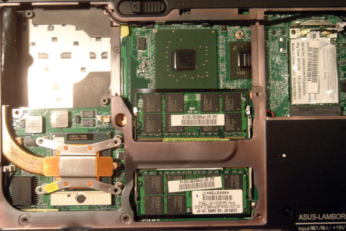 ASUS Lamborghini VX1 Notebook
