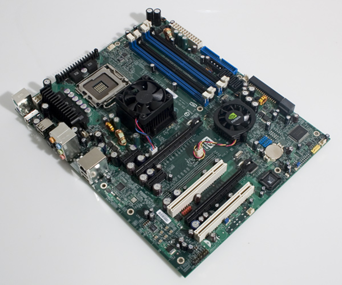 NVIDIA nForce 680i LT SLI