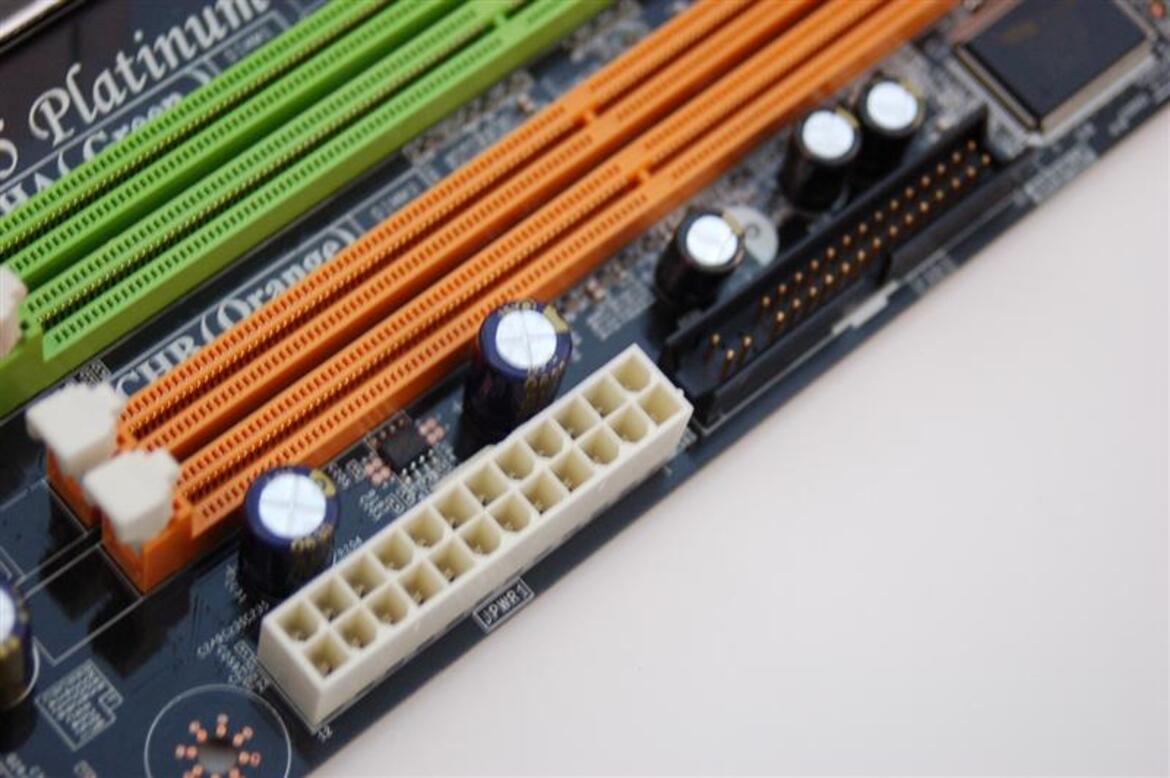 Intel P965 Shoot-Out: Asus P5B-E vs. MSI P965 Platinum