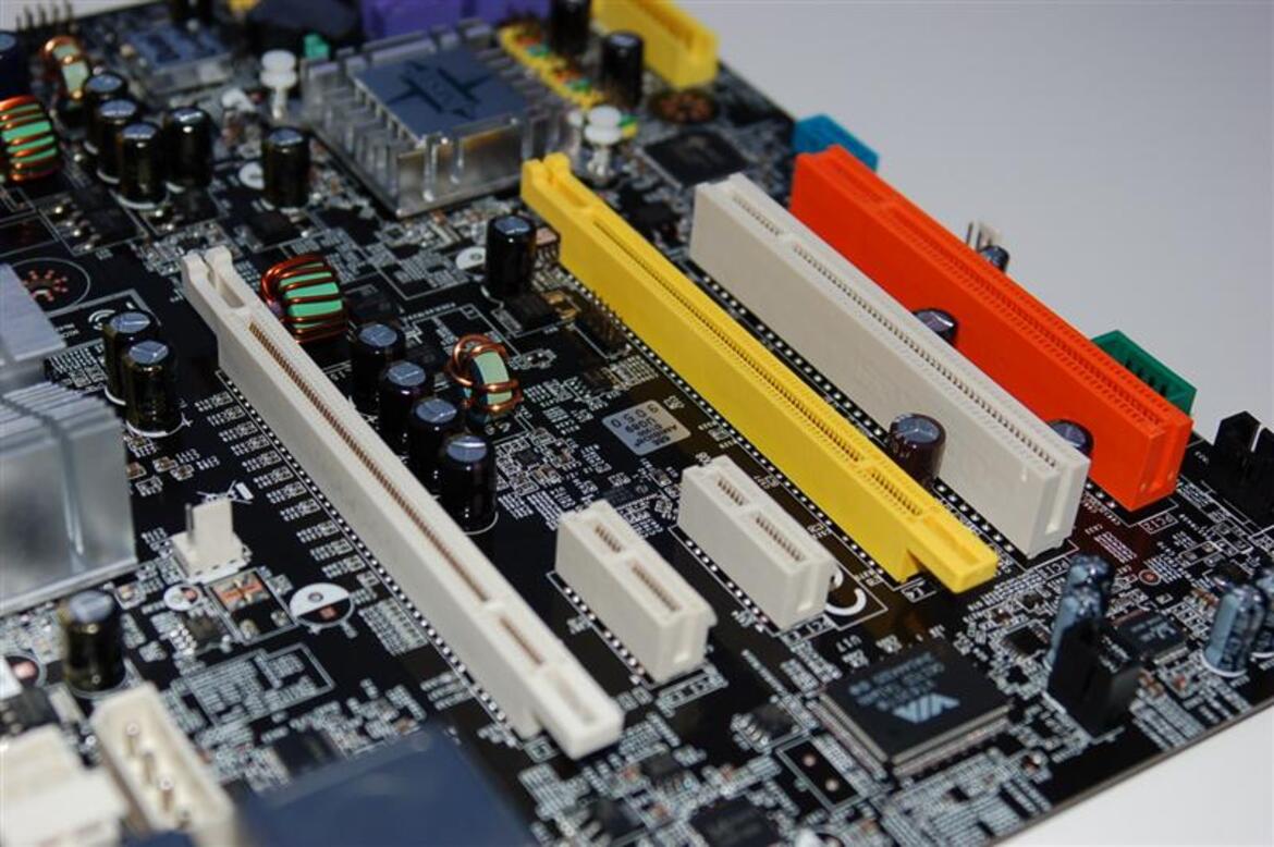 Intel P965 Shoot-Out: Asus P5B-E vs. MSI P965 Platinum