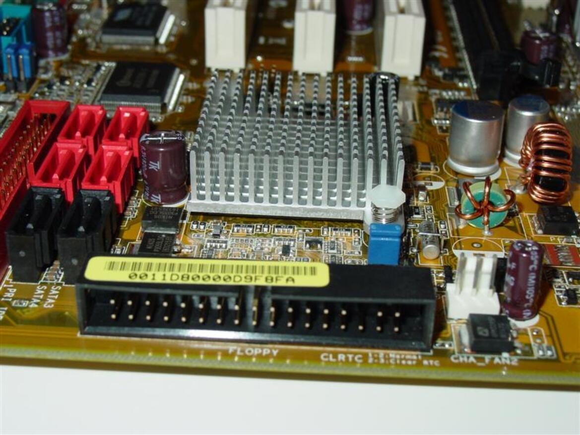 Intel P965 Shoot-Out: Asus P5B-E vs. MSI P965 Platinum