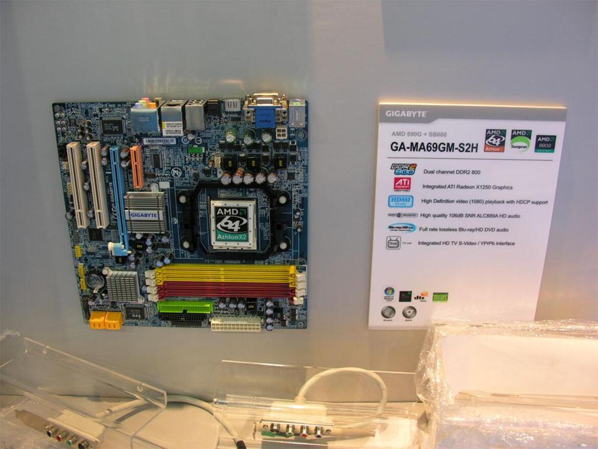 Computex 2007 Preview: Shuttle, Gigabyte, X38 Motherboards