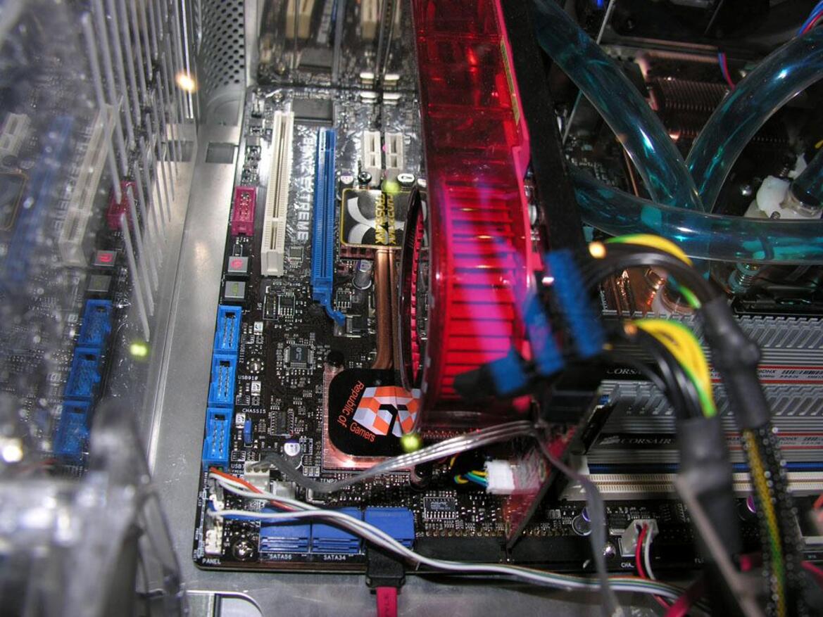 Computex 2007: ASUS Crosslink, MSI Dual Radeon 2600 Pro