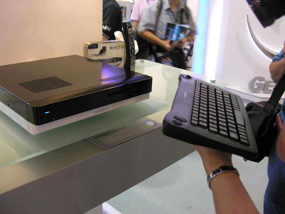 Computex 2007: Intel, Kingston, Foxconn, Gigabyte