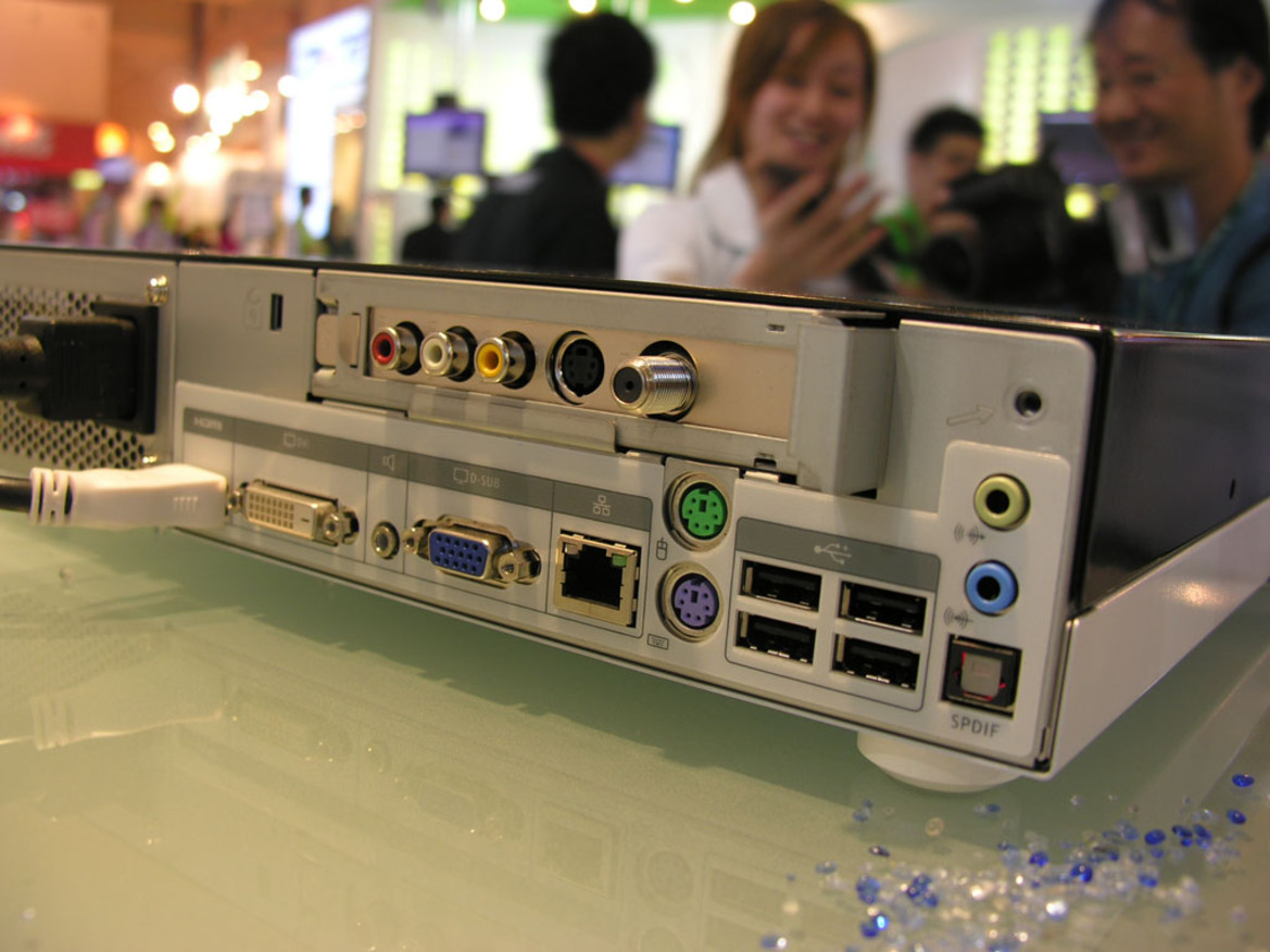 Computex 2007: Intel, Kingston, Foxconn, Gigabyte