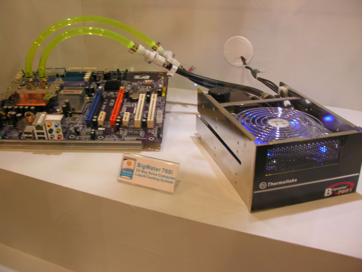 Computex 2007: Intel, Kingston, Foxconn, Gigabyte