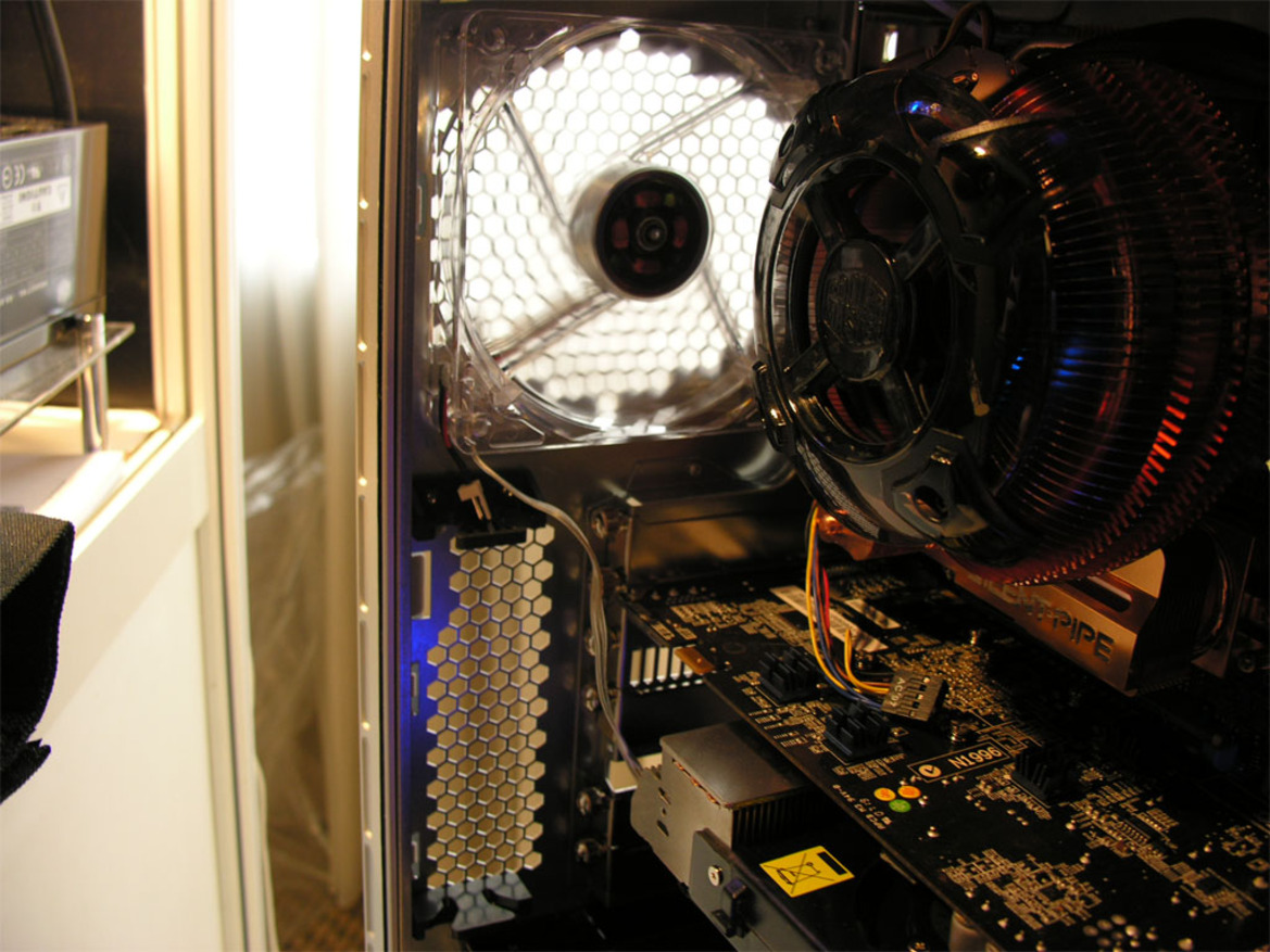 Computex 2007: Thermaltake, ABIT, Corsair, Sapphire