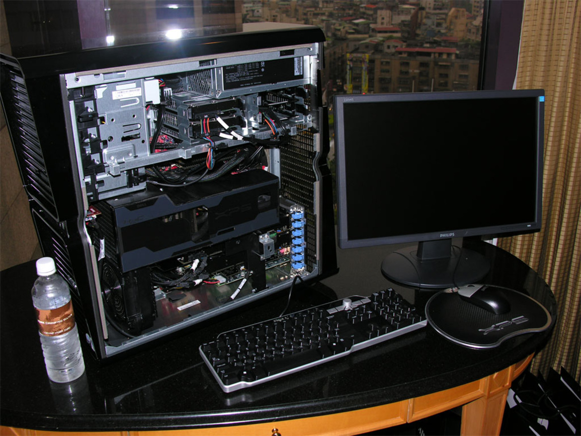 Computex 2007: Thermaltake, ABIT, Corsair, Sapphire