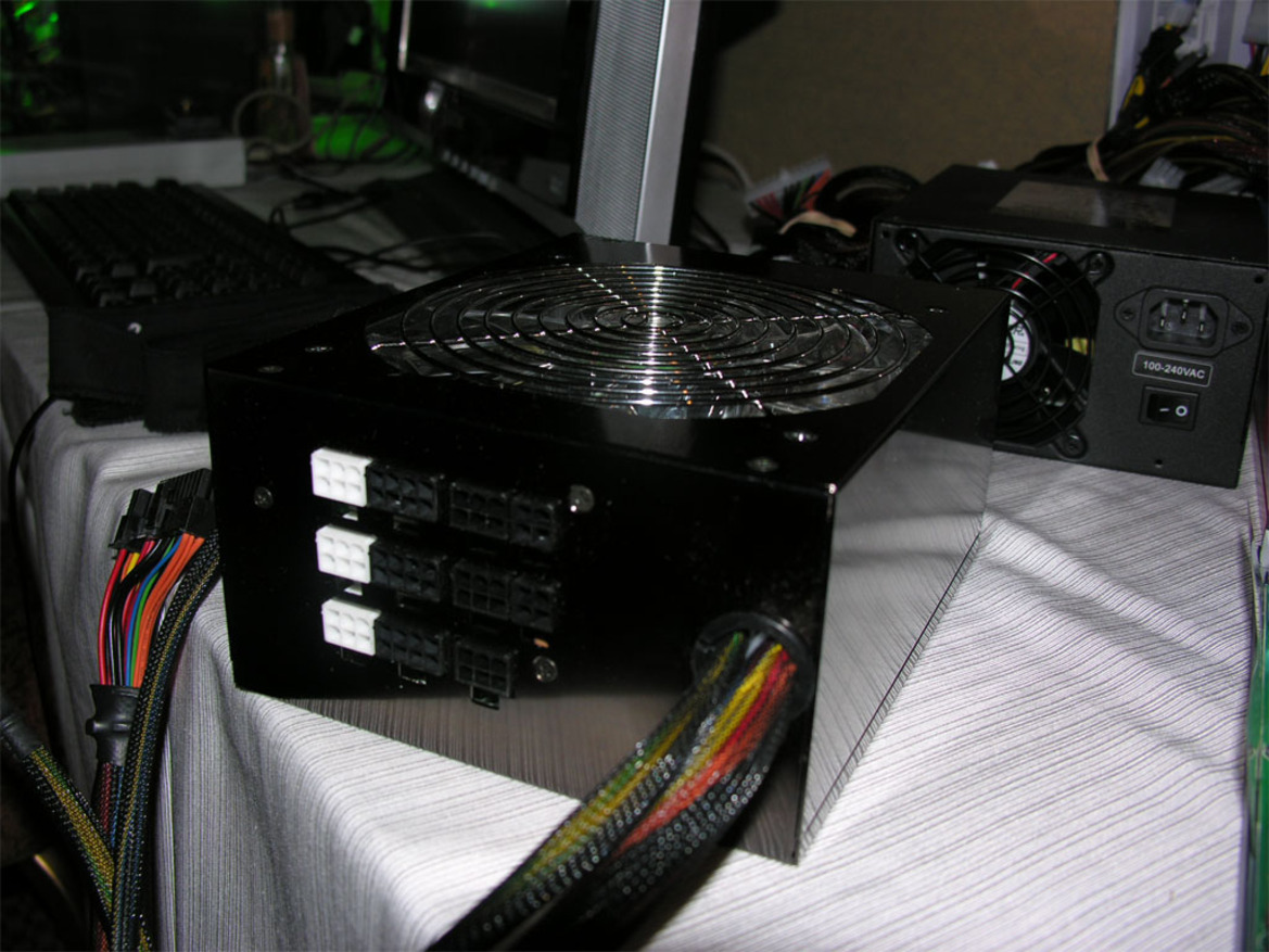 Computex 2007: Thermaltake, ABIT, Corsair, Sapphire