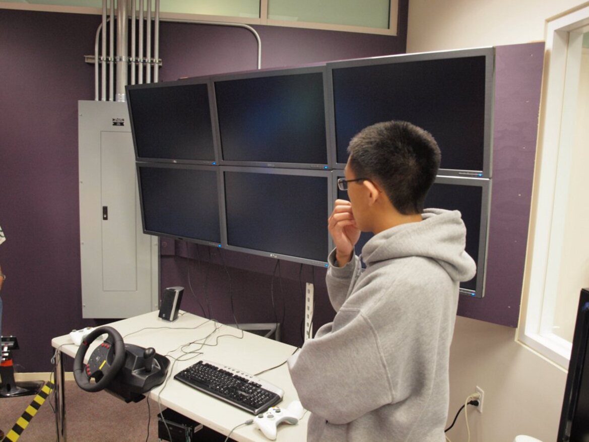 AMD Eyefinity Multi-Display Technology In Action