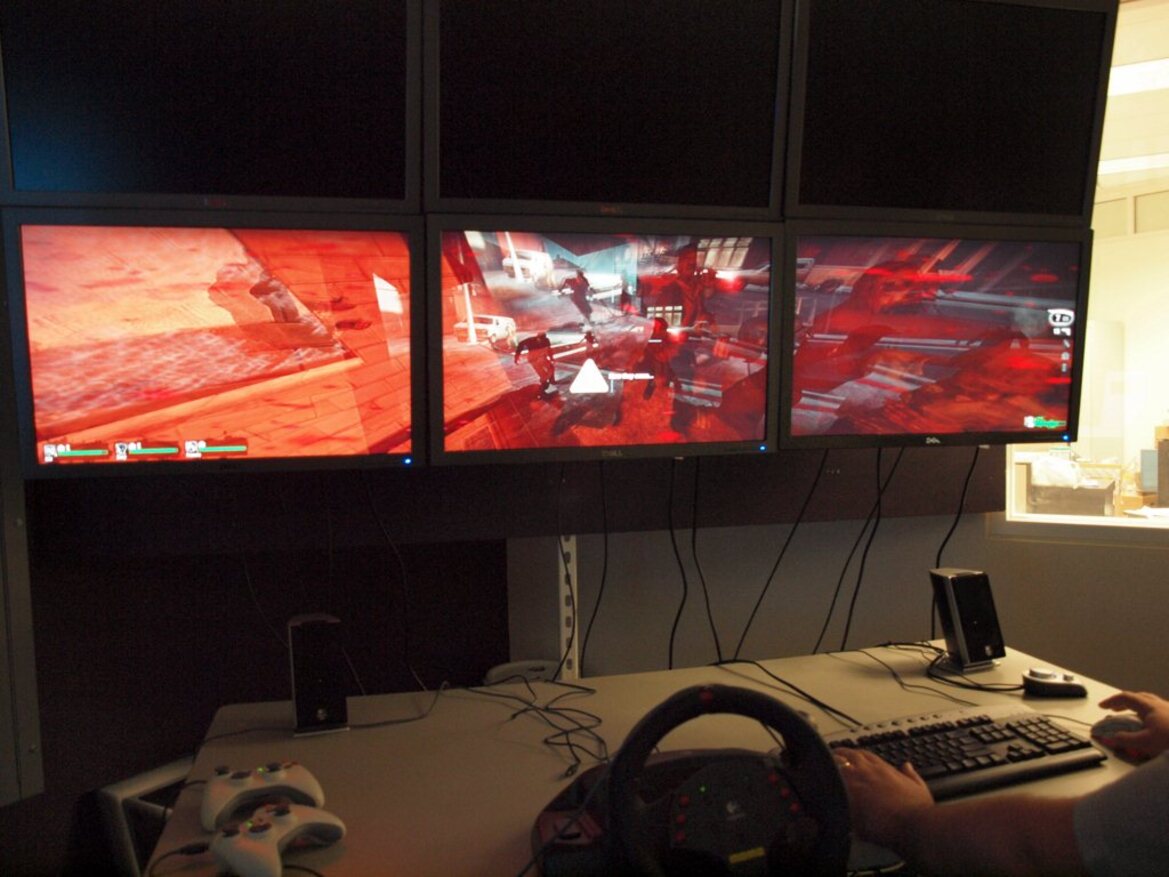 AMD Eyefinity Multi-Display Technology In Action