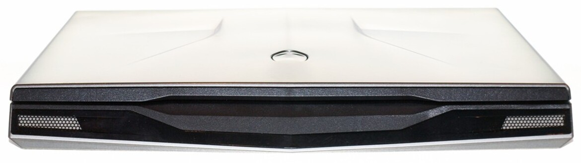 Alienware M11x Ultra-Portable Gaming Notebook Sneak Peek