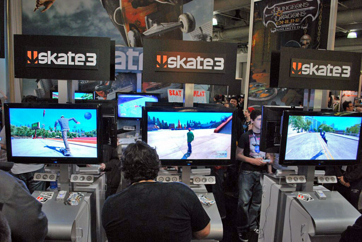 PAX East - Gamers and Geeks Gather 'Round The Tech