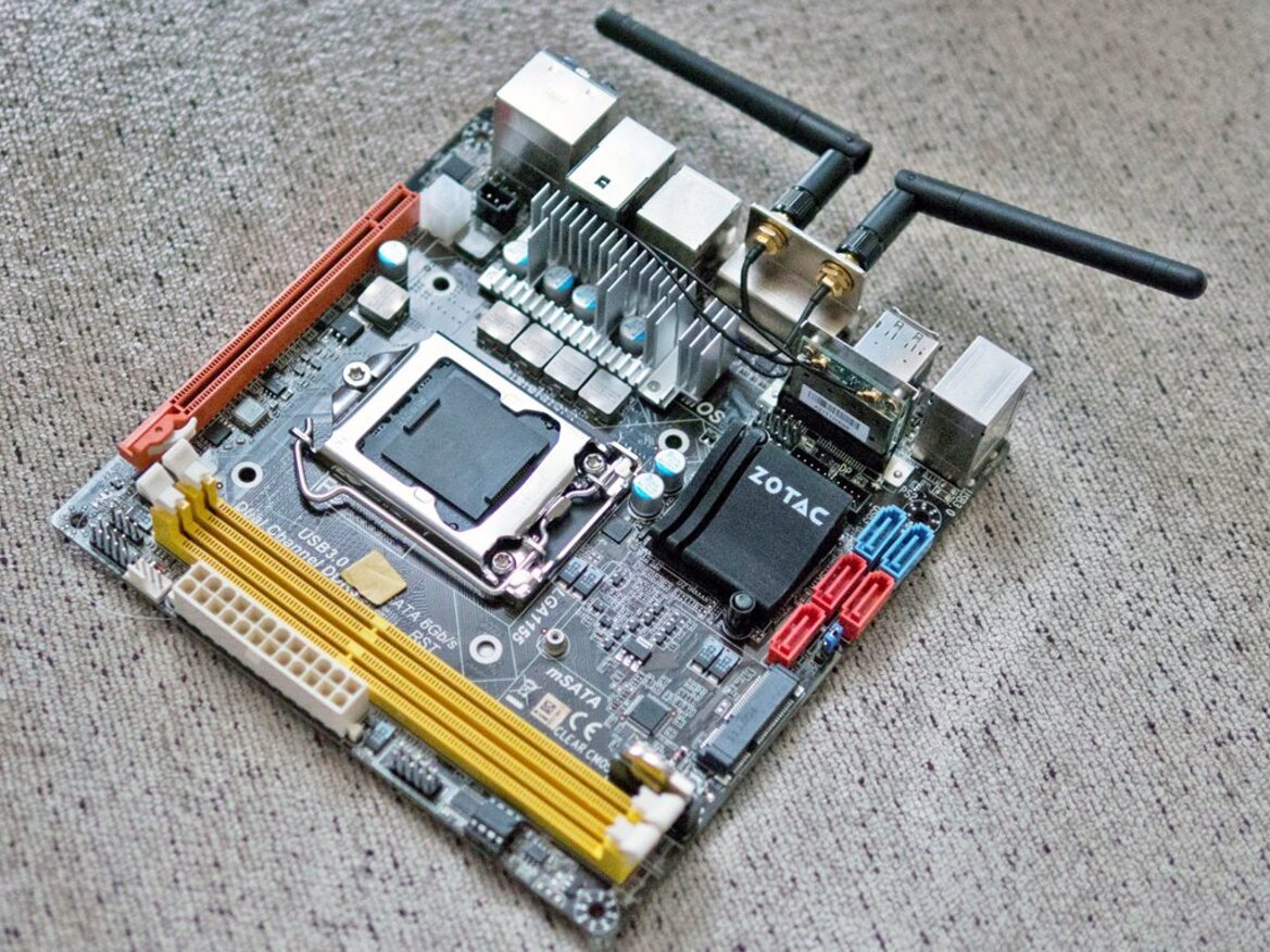 Zotac Showcases New ZBOXes, mini-ITX Motherboards at CES 2012