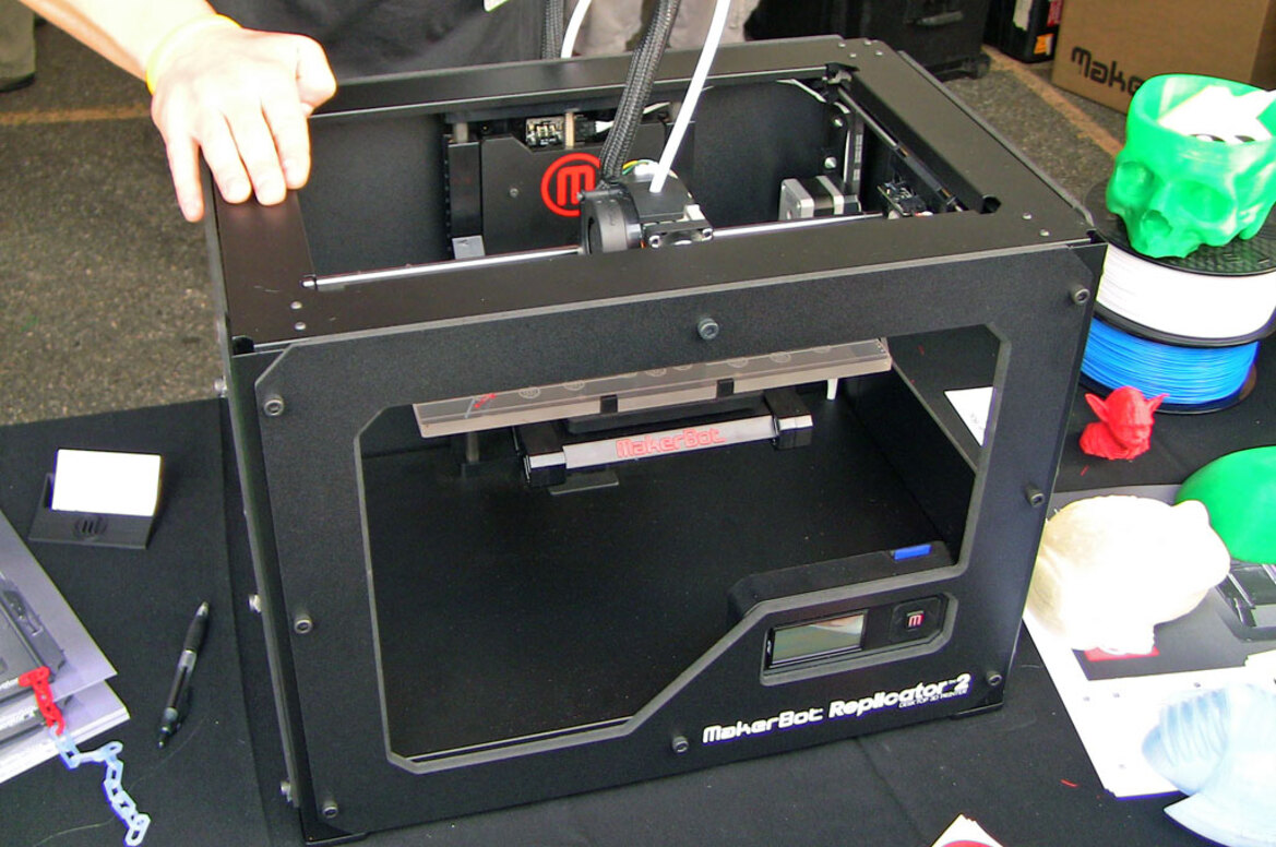Maker Faire 2012 New York - Attack of The 3D Printer Bots