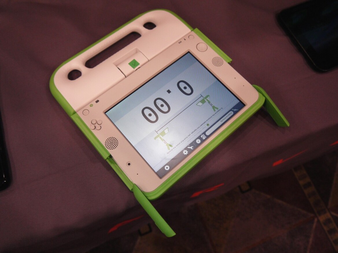 OLPC’s XO-4 Laptop and XO Learning Tablet Break Cover at CES 2013