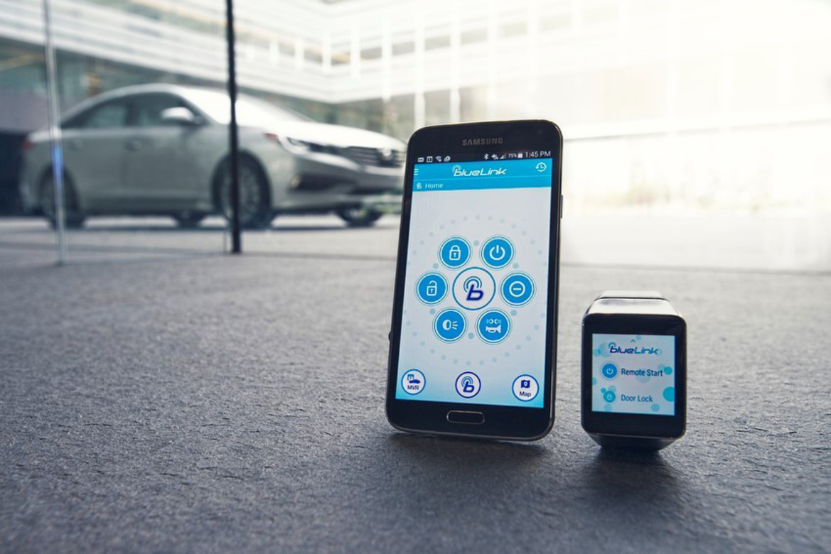 Hyundai's Blue Link Now Supports Remote Start, Unlocking With Android Wear Smartwatches