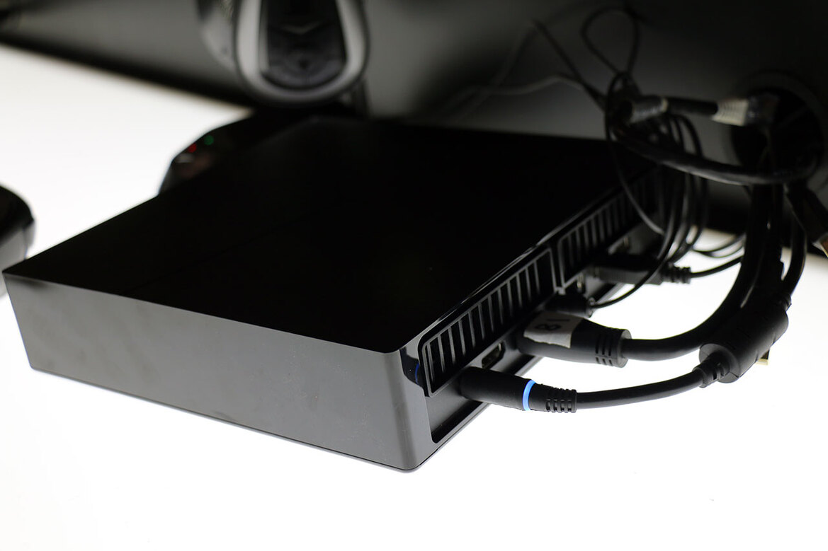 Alienware Alpha Steam Machine Seen Pumping Pixels At PAX East
