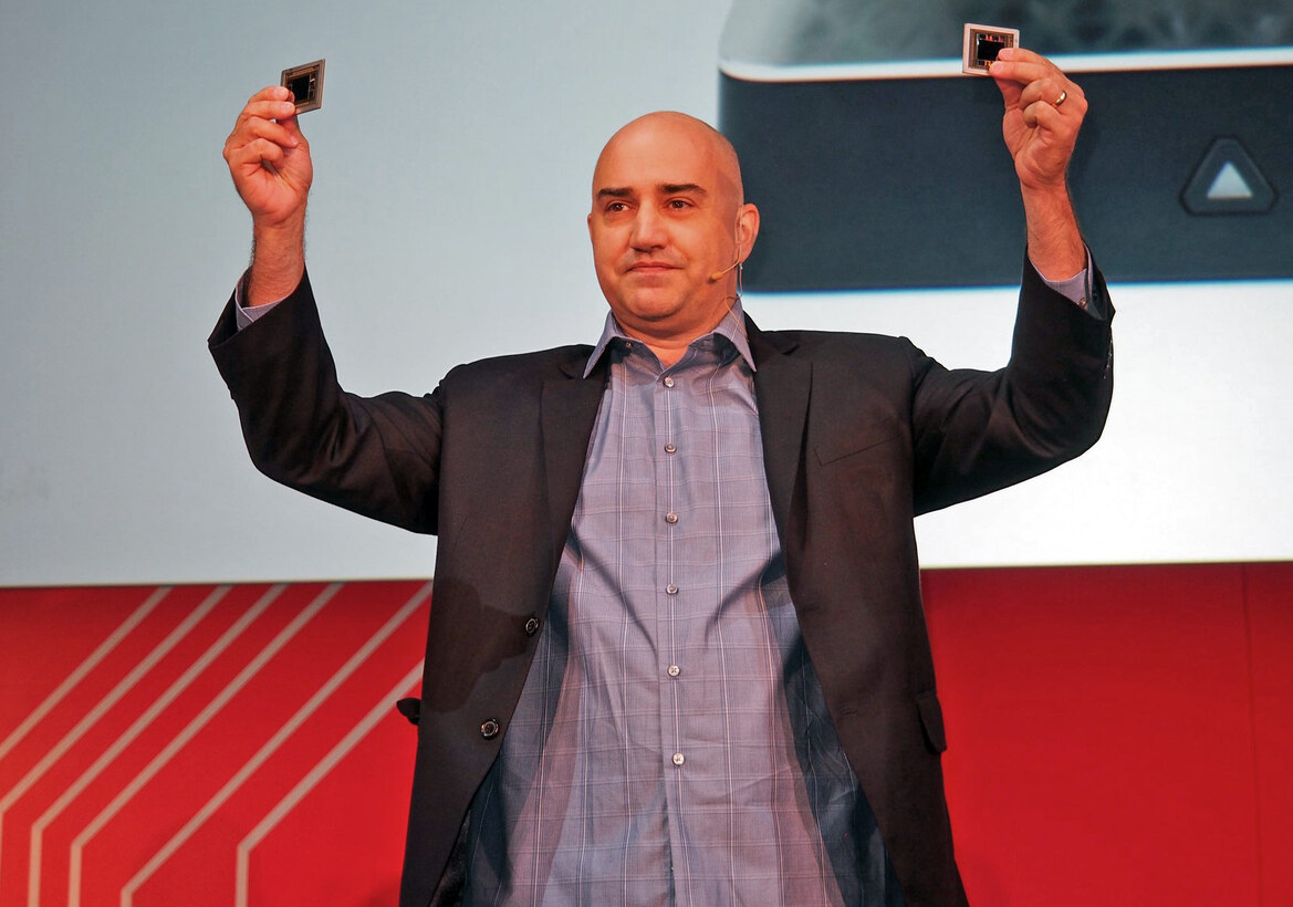 AMD Flaunts Fiji, Ferocious Radeon R9 Fury X, 6-Inch R9 Nano, ‘Project Quantum’ And Radeon 300 Series