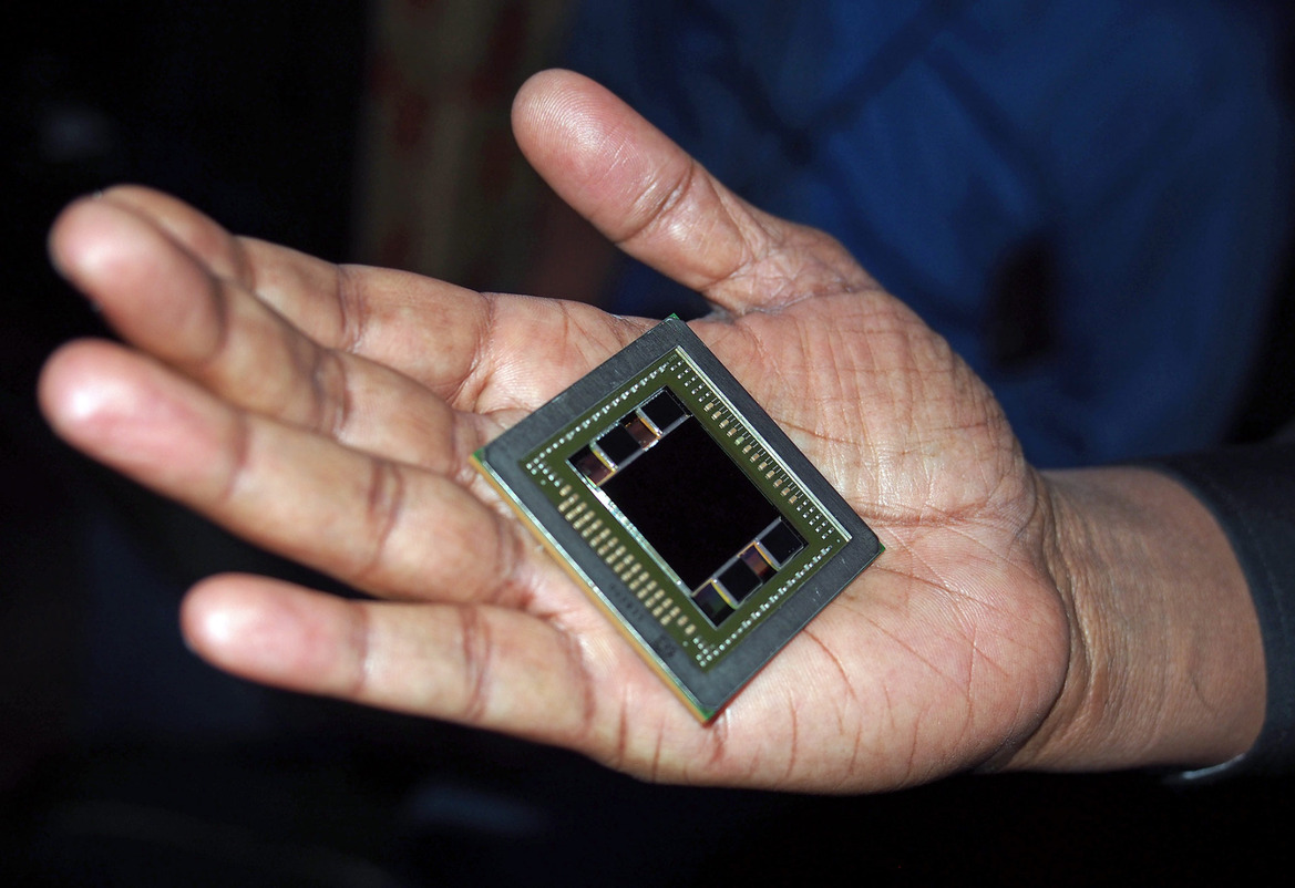 AMD Flaunts Fiji, Ferocious Radeon R9 Fury X, 6-Inch R9 Nano, ‘Project Quantum’ And Radeon 300 Series