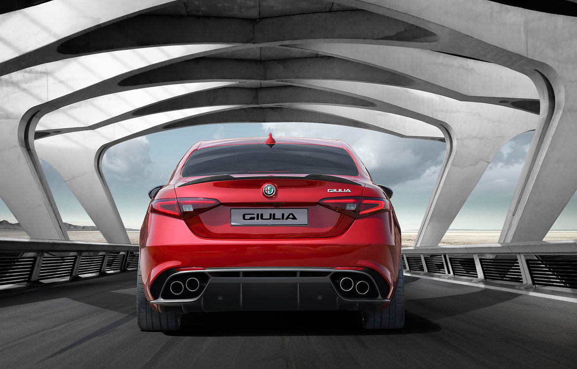 Alfa Romeo’s Stunning, US-Bound Giulia Quadrifoglio Is A 510 Horsepower RWD Monster