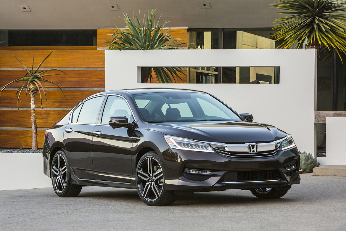 Facelifted 2016 Honda Accord Gains Android Auto And Apple CarPlay Support