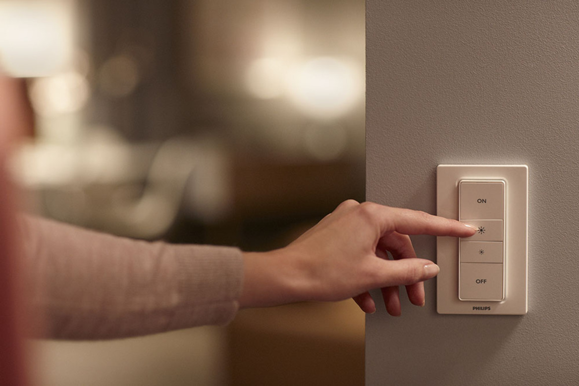 Pepe Le Hue: Pricing For Philips' Latest Wireless LED Light Dimming Kit No Longer Stink