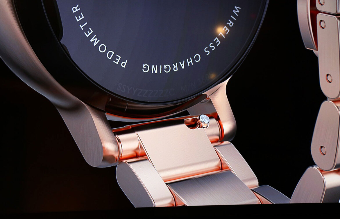 Hands-On: Motorola Second Gen Moto 360 Men's And Women's, Fitness-Oriented Moto 360 Sport