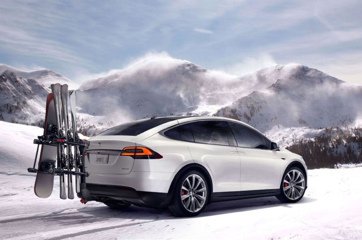 Tesla Model X Crossover EV Accelerates Like A Ferrari, Protects Passengers From Biochemical Attacks