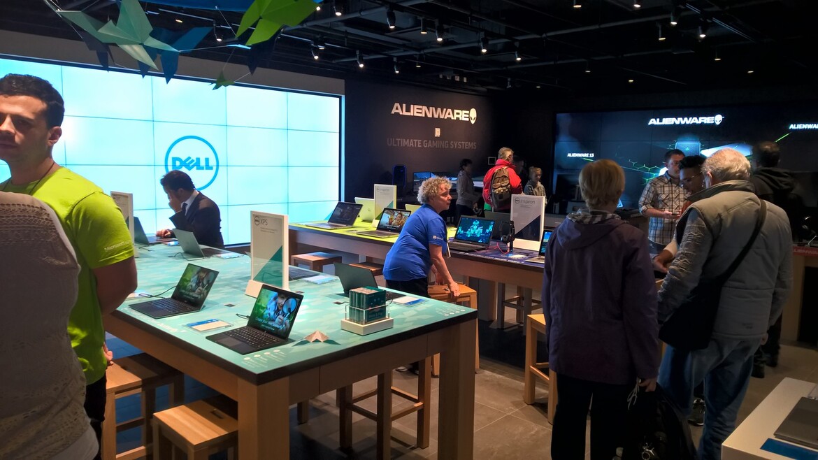 Take A Tour Of Microsoft’s Flagship 5th Ave Store In New York City