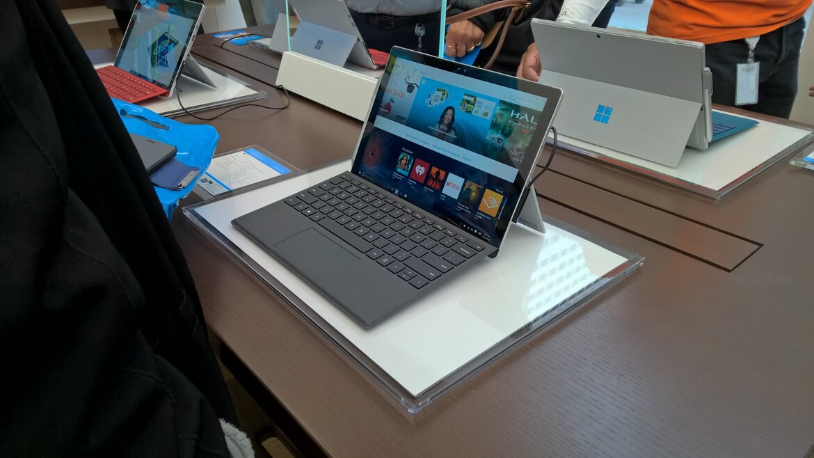 Take A Tour Of Microsoft’s Flagship 5th Ave Store In New York City