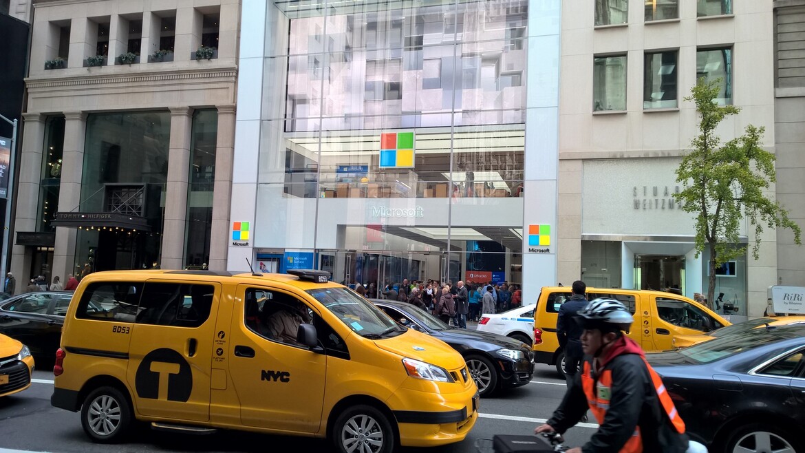 Take A Tour Of Microsoft’s Flagship 5th Ave Store In New York City