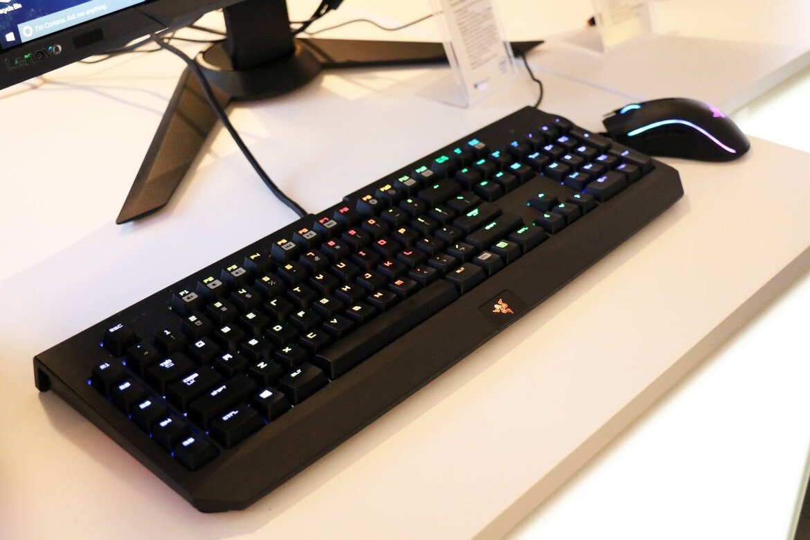 Hands On With Lenovo’s Gaming Systems, Desktops and Yoga Mobile Products At CES 2016