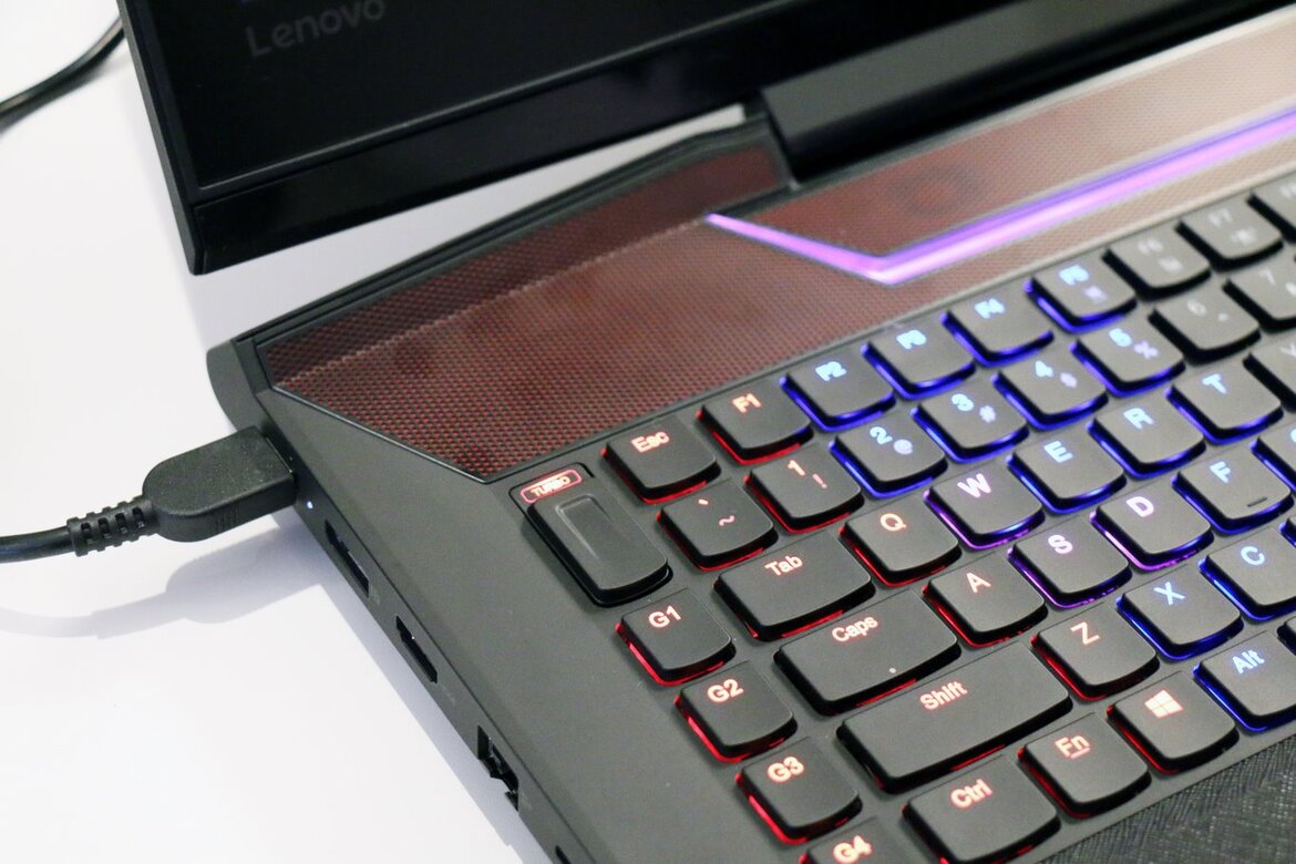 Hands On With Lenovo’s Gaming Systems, Desktops and Yoga Mobile Products At CES 2016