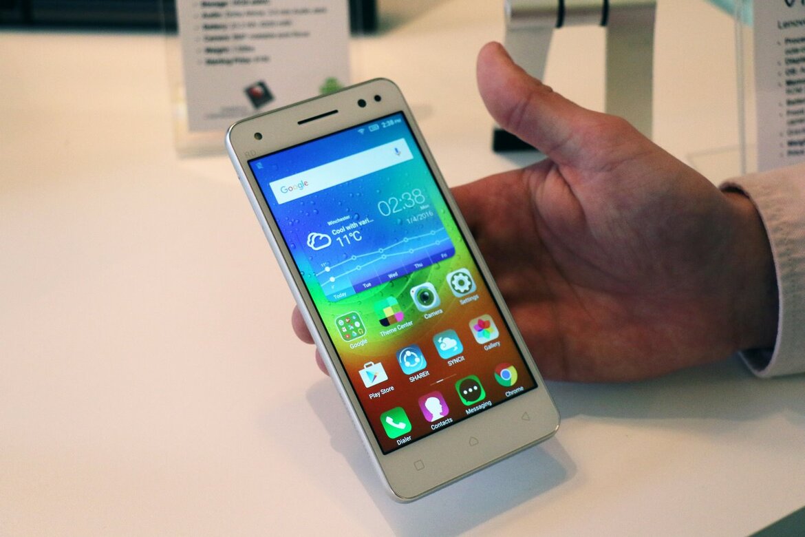 Hands On With Lenovo’s Gaming Systems, Desktops and Yoga Mobile Products At CES 2016