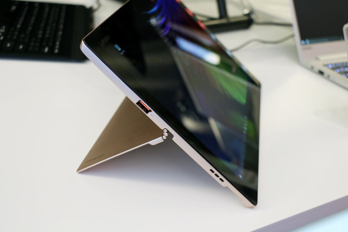 Hands On With Lenovo’s Gaming Systems, Desktops and Yoga Mobile Products At CES 2016